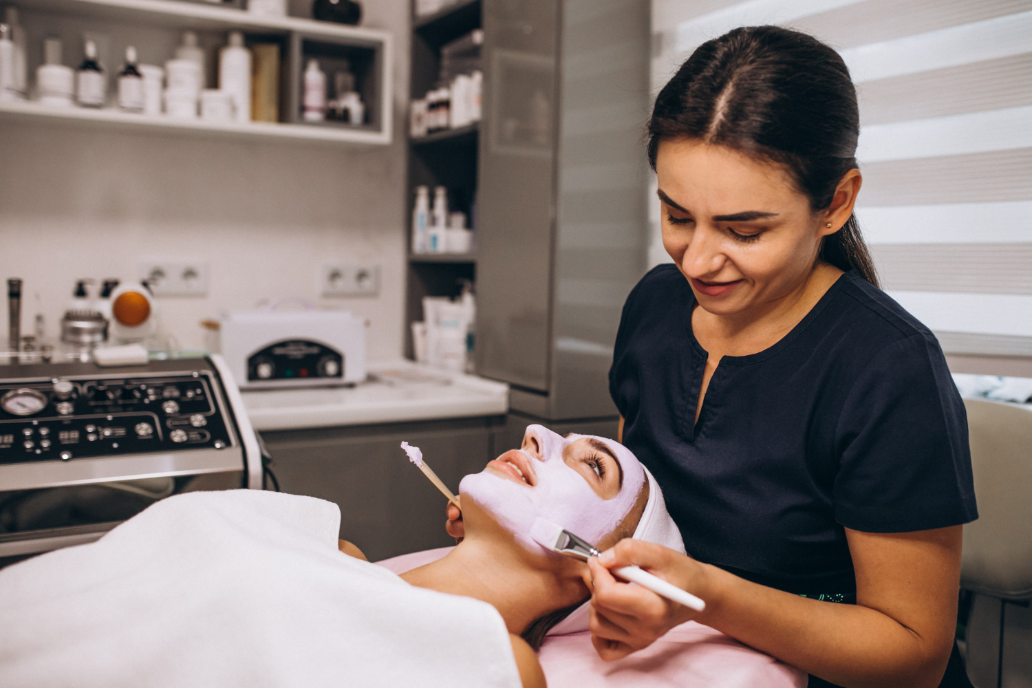The Essential Skincare Products For A Luxurious Lifestyle