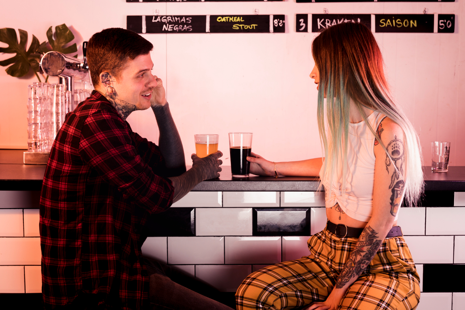The Bar Sweatshirt: The Everyday Piece That Feels Luxurious