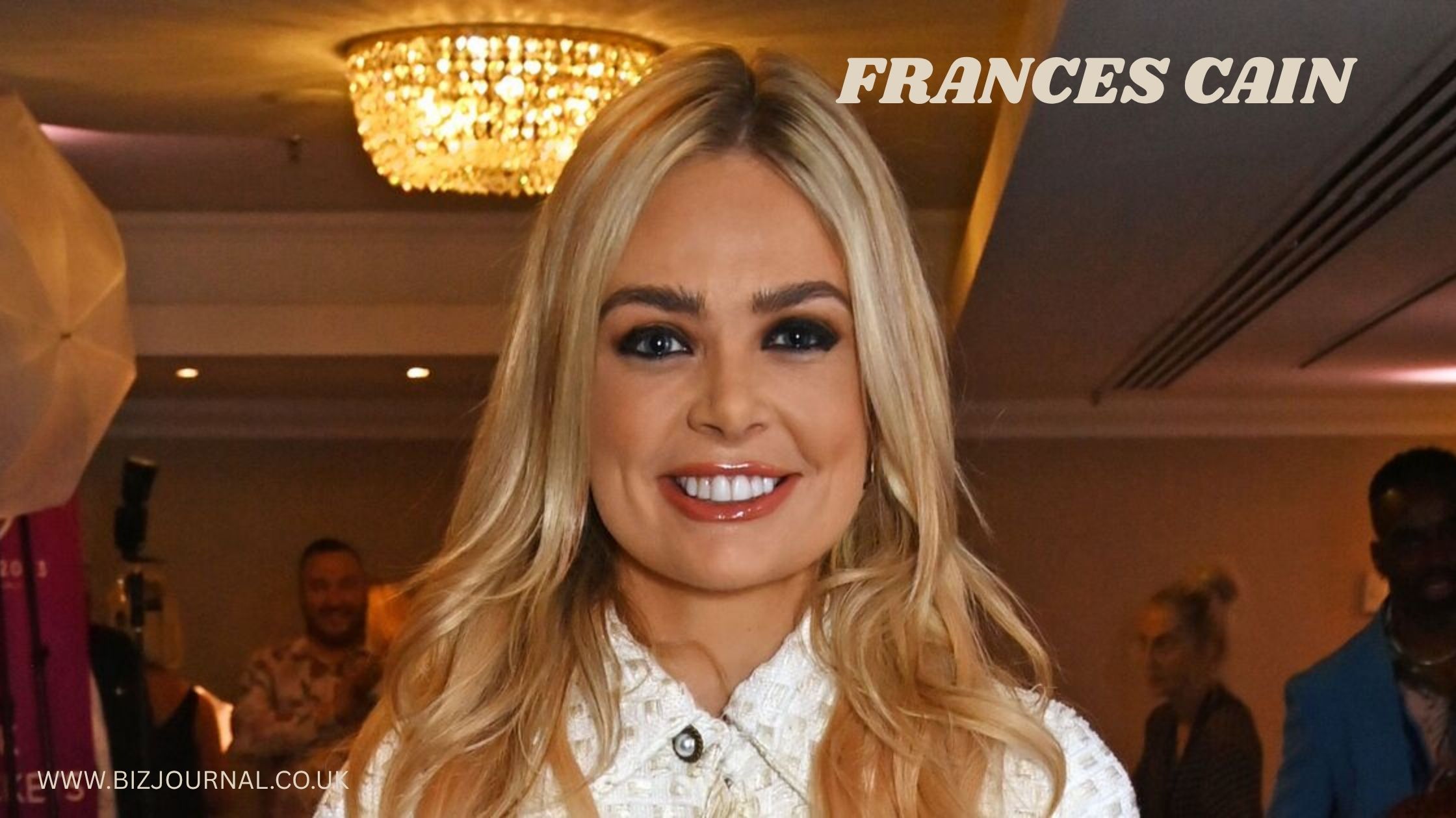 Ellie Costello Biography