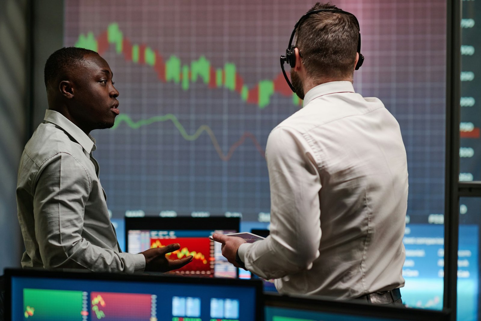 High-Dividend Stocks
